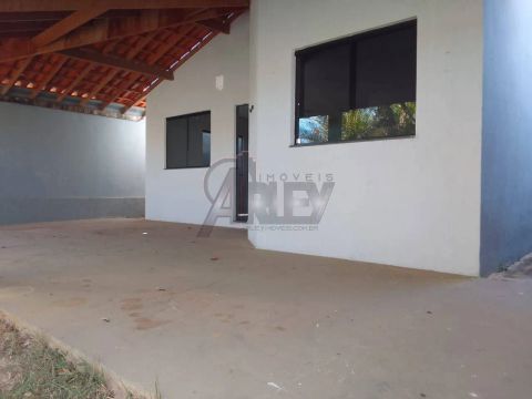 Jaraguá 3/4 sendo um suíte lote 250m2