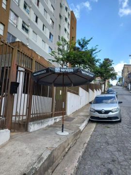Apartamento em prédio moderno com elevador e segurança 24 horas
