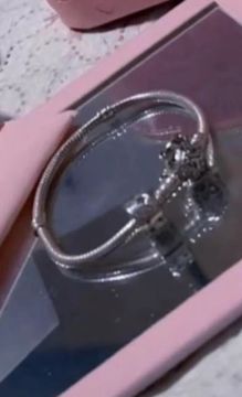 Pulseira carruagem dois pingente Pandora original 