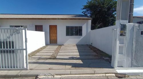 Vendo casa no bairro Rio Vermelho