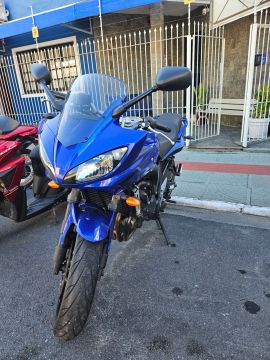 Yamaha FZ6