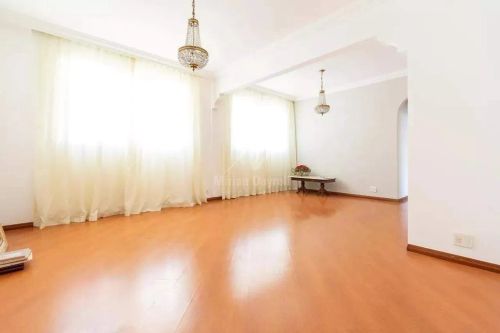 Apartamento com 4 quartos (1 suíte) no bairro São Bento