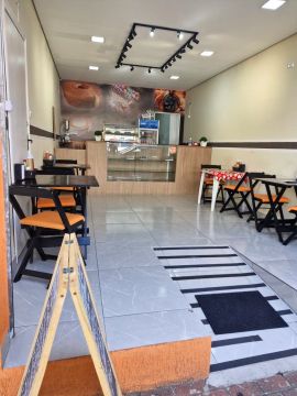 Lanchonete + Carimbos e Comunicação Visual + Estacionamento ponto comercial no centro.