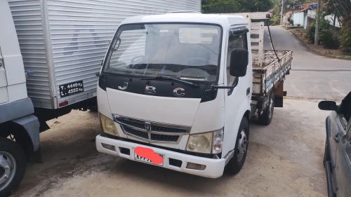 Caminhão JBC 4440 kg - Exce kmado