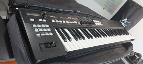 Teclado Sintetizador Roland XPS-10