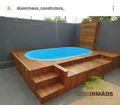 Piscina de fibra com deck partir de 4.100