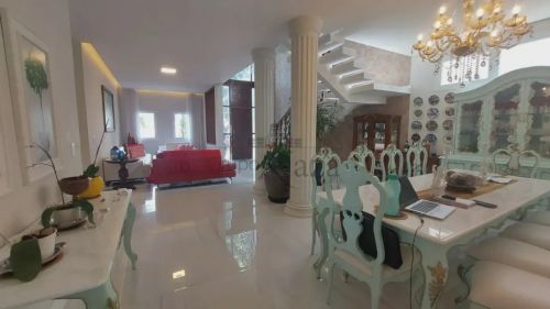 Casa em Condomínio - Condomínio Jardim do Golfe 3 - Urbanova - 4 Dormitórios - 400m².