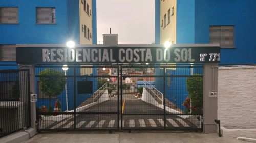 APARTAMENTO PARA LOCAÇÃO COM VAGA NA REGIÃO DE GUAINASES.