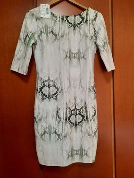 Vestido Dimy, tamanho M. Manga 3/4 novo. 50,00