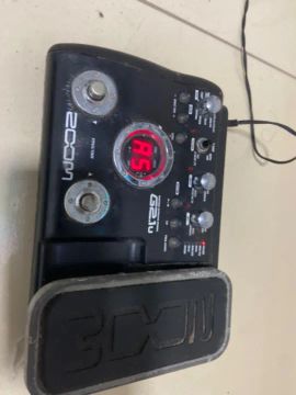 VENDO PEDALEIRA  ZOOM G2.1u