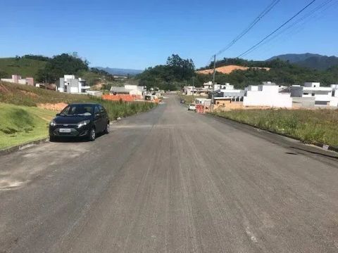Terrenos de esquina à Venda em Belíssimo Loteamento em Jaraguá do Sul