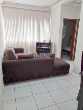 Apartamento disponível para venda no bairro Santa Mônica em Uberlândia-MG