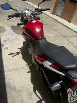 Honda CB 300R