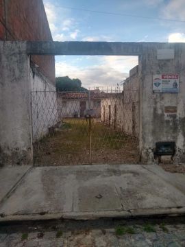 CONDOMINIO DE CASAS PERTO DO SUPERMERCADO BOM DIA ZONA NORTE