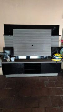 Rack  e painel para TV em ótimo estado!