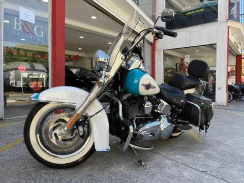 HARLEY-DAVIDSON SOFTAIL HERITAGE CLASSIC