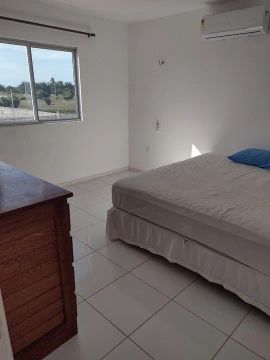 Casa com vista para o mar em condomínio fechado