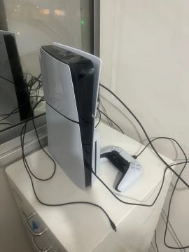 Ps5 slim com leitor