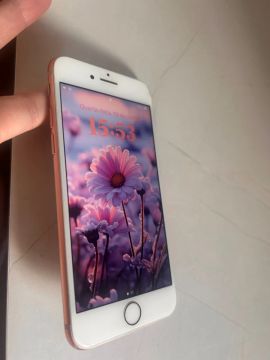 IPHONE 8 Rose Gold única dona