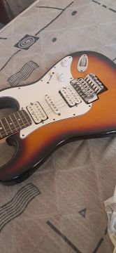 Guitarra condor