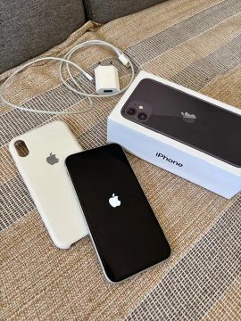 IPHONE XR 64GB
