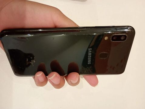 Samsung Galaxy A20 - Preto - 