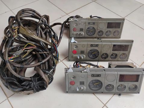 Painel de instrumentos YANMAR 600