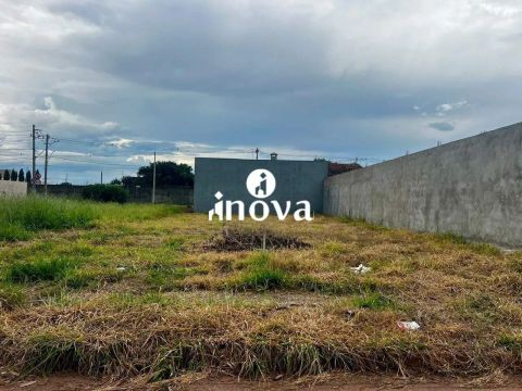 Terreno a venda, Parque das Laranjeiras