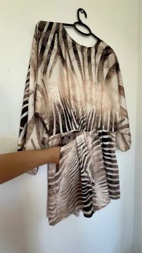 Macacão estampado zebra