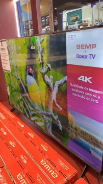 TV Semp Roku 55 polegadas 4K - Nova!