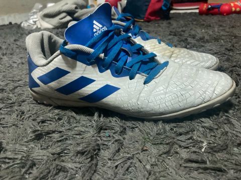 Chuteira adidas 41 Br