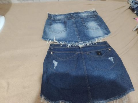 Duas Saias Jeans - Tamanho P