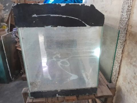 Vendo aquário, 0,41x0,51x0,81,  160 Litros, 