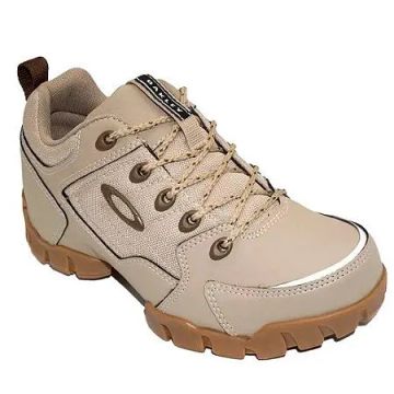 Tenis oakley masculina <br>bota adventure masculina (aceito cartão)<br><br>Zap: *