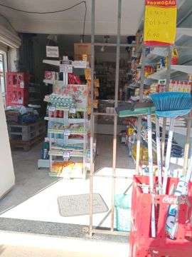 VENDO MERCEARIA 