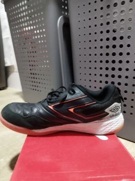 Umbro pro 5 bump (usada)