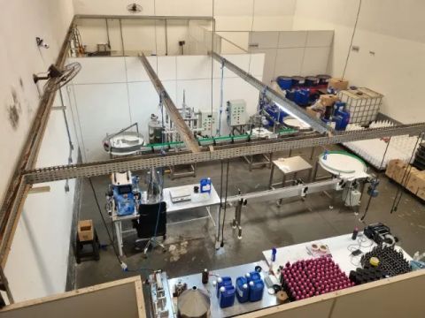 Fábrica de Cosméticos à Venda - Estrutura Completa e em Pleno Funcionamento!