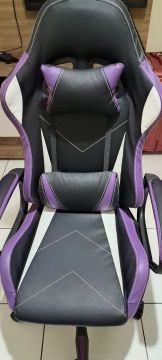 Cadeira gamer novíssima 