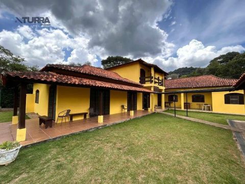 Chácara com 9 dormitórios de 6060 m² à venda ou aluguel no Rio Abaixo em Atibaia/SP - CH02