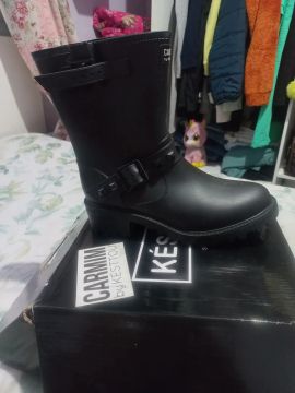 Bota Feminina Carmim by Kés'Tou