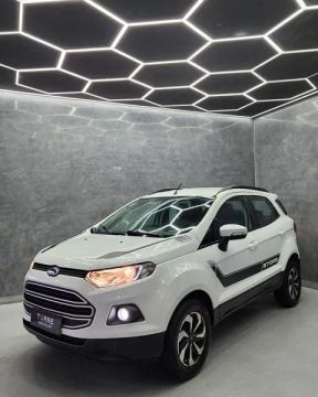 Ecosport 1.6 4 Cilindros Automa?tica Completi?ssima e  Com baixa quilometragem 2017!