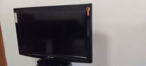 TV Panasonic LCD 32 polegadas