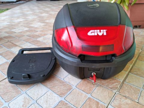 Bau Givi para Moto