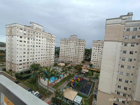 Apartamento semi mobiliado,  2 quartos,  1 vaga de garagem.  Condomínio Up Life 