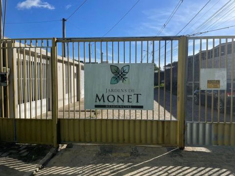 Imóvel para venda tem 152 metros quadrados em Tabuleiro do Pinto - Rio Largo - AL