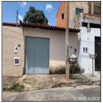 Oportunidade Única em MONTES CLAROS - MG | Tipo: Casa | Negociação: Leilão | Situação: Imó