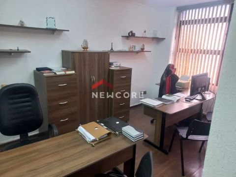 Sala comercial em Rua General Câmara - Centro - Santos/SP