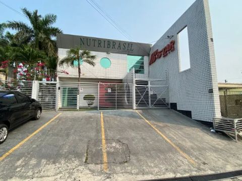 Alugue Loja/deposito de 473m² em ótima Localização Comercial - Japiim