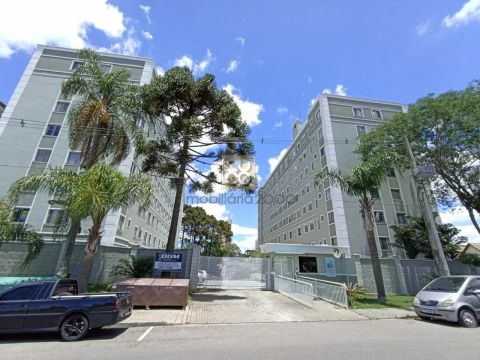 Apartamento - R Francisco Zanicotti Sobrinho, 180 - Santa Candida - Curitiba - PR