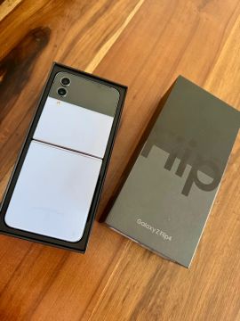 Samsung Galaxy Z Flip4 - Impecável - com NF
